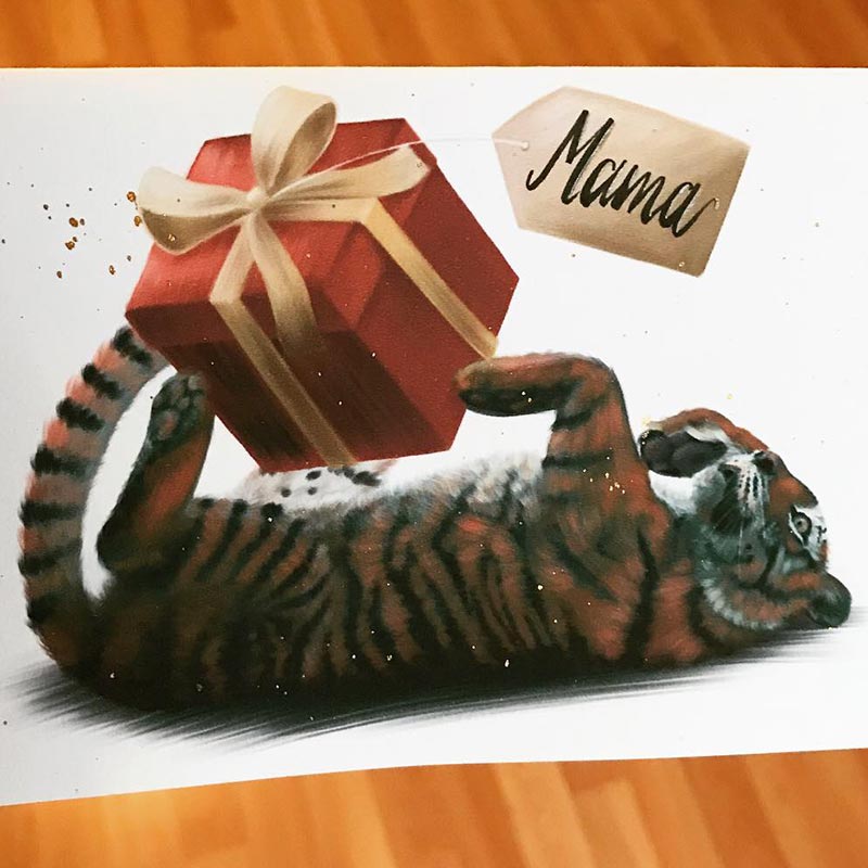 Weihnachtskarte mit Tiger-Motiv und Goldakzenten